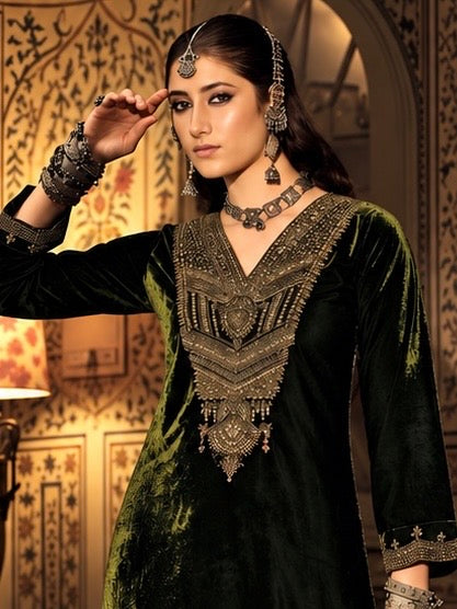 Noorjahan makhmali Velvet-olive green