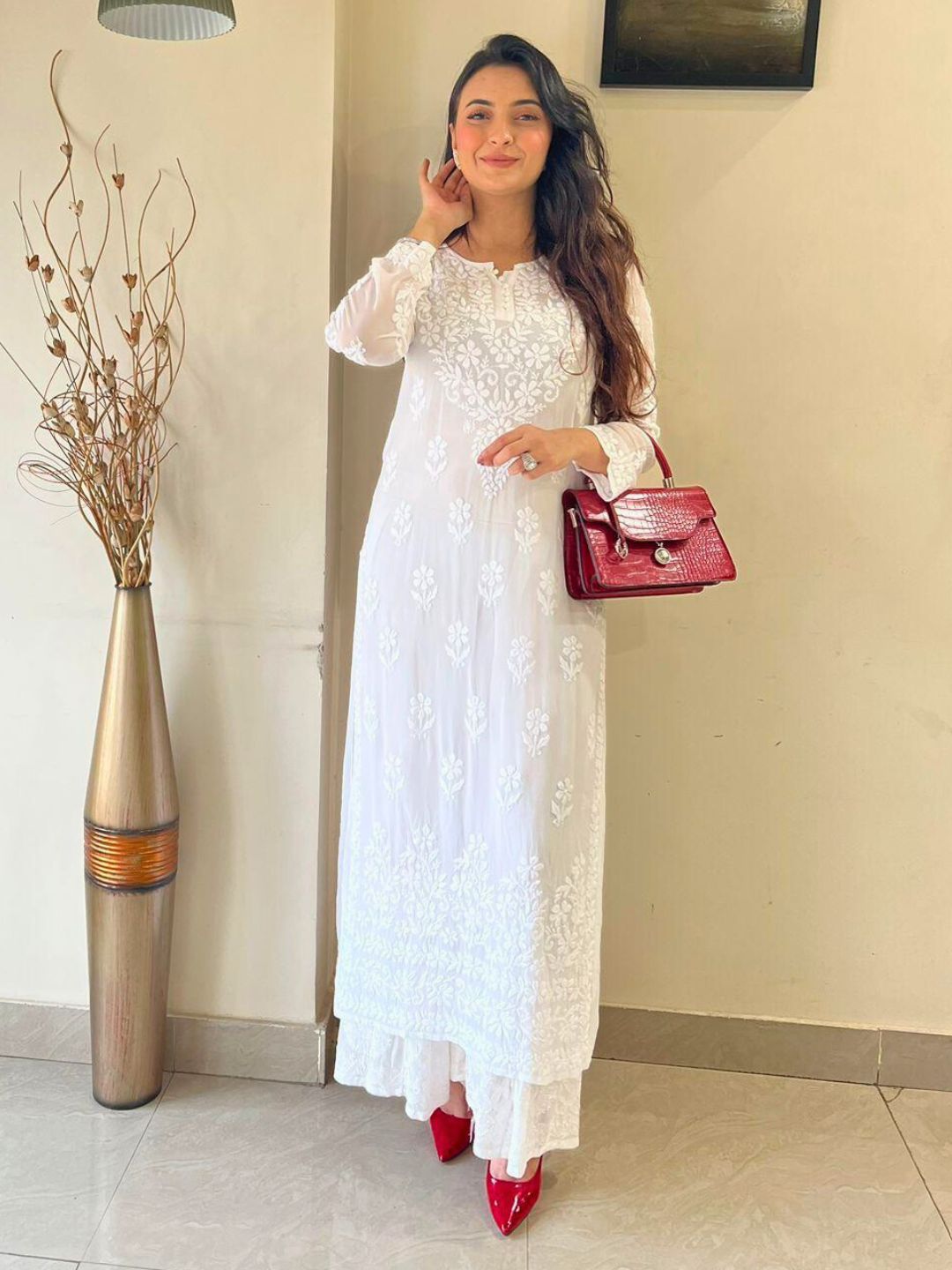 White Aura Georgette Chikankari Straight Kurta