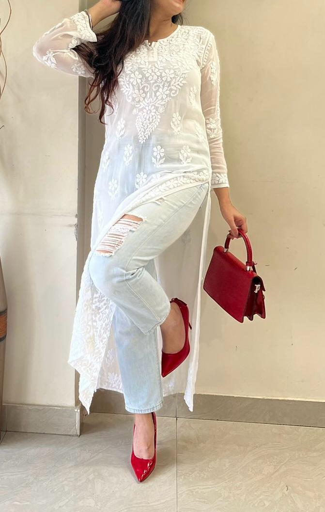 White Aura Georgette Chikankari Straight Kurta