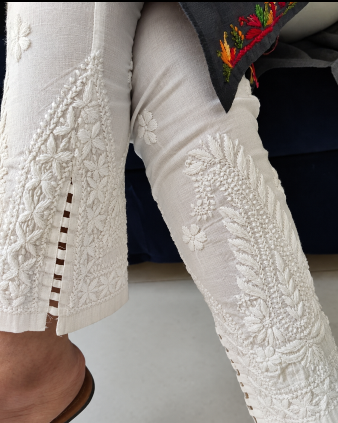 Aafia Mulcotton chikankari pant/ white