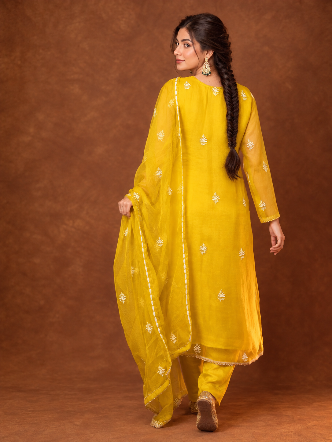 Aafreen_yellow_organza_set