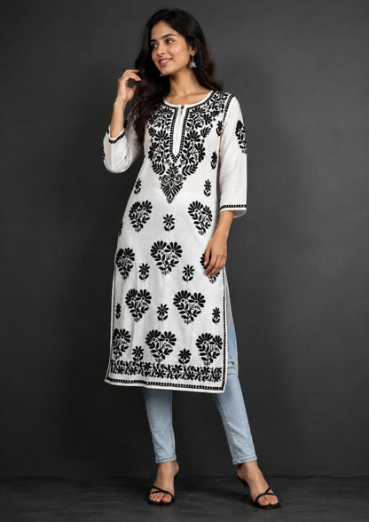 Chikankari kurti white