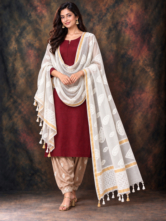 K-silk chikankari dupatta by Masnavi