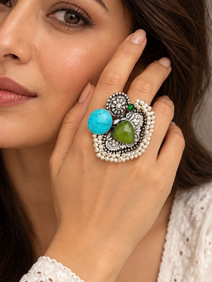 Vintage turquoise stone Ring